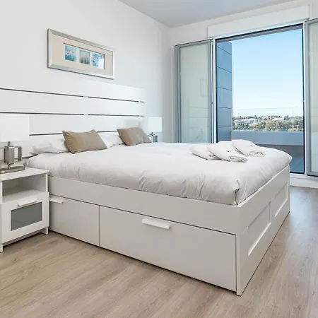 Tranquil Oasis 2 Bedroom In Nueva Andalucia Close To Centro Plaza 아파트