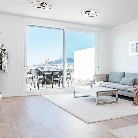 Tranquil Oasis 2 Bedroom In Nueva Andalucia Close To Centro Plaza 아파트