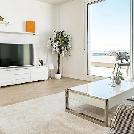 Tranquil Oasis 2 Bedroom In Nueva Andalucia Close To Centro Plaza * Marbellac