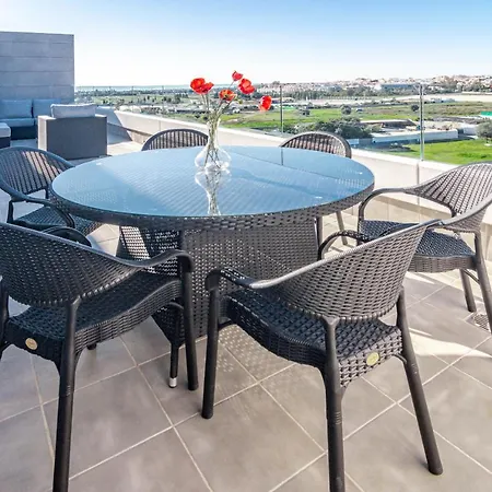 Tranquil Oasis 2 Bedroom In Nueva Andalucia Close To Centro Plaza Appartement Marbellac